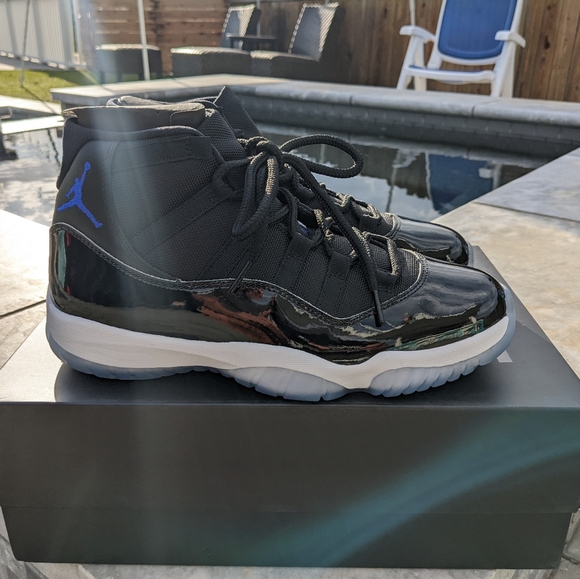 Nike Air Jordan Retro XI Space Jam 10 main image 9